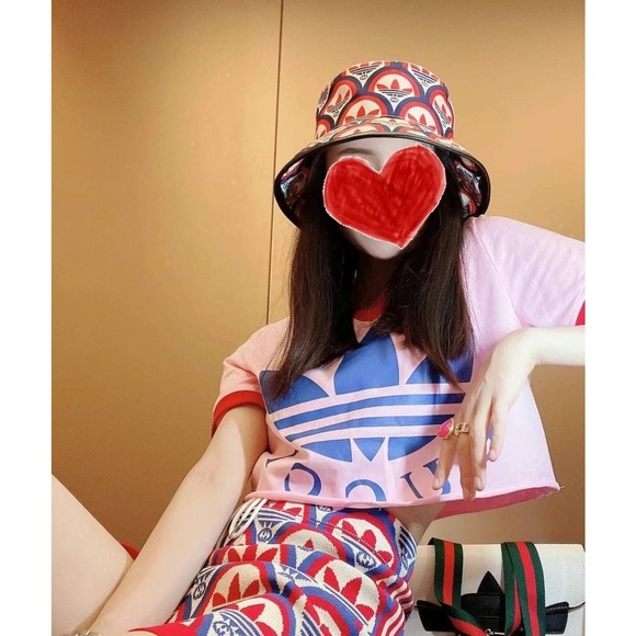 NWT Gucci x Adidas Bucket Hat Red/Blue Size M main image 15